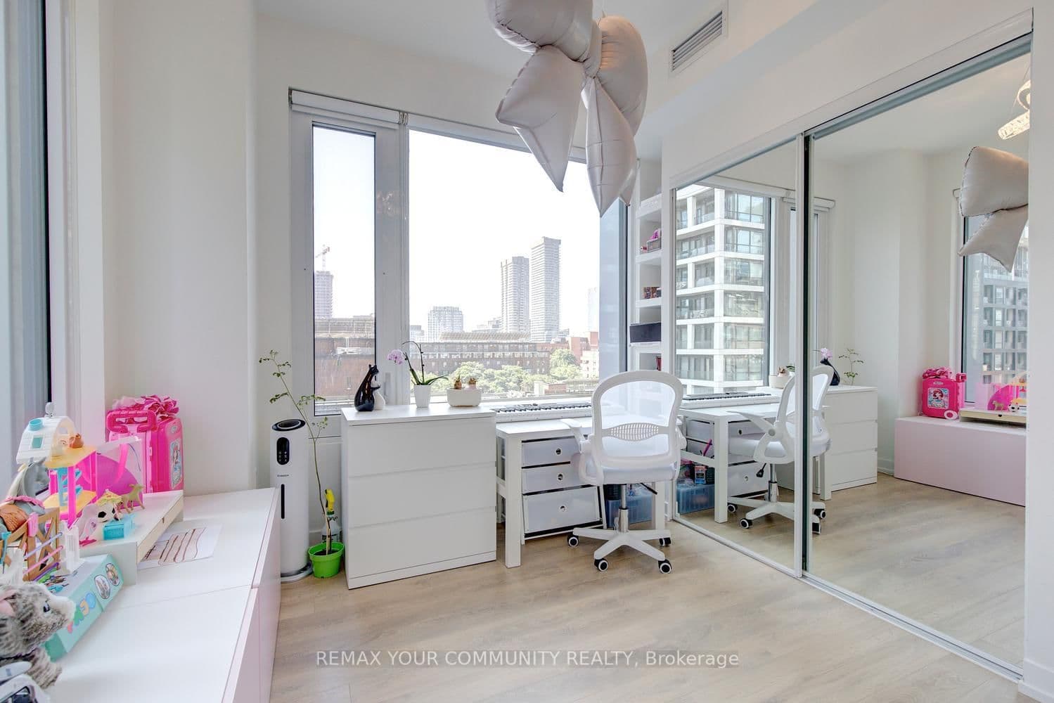 158 Front Street E, Unit 618 thumbnail 22