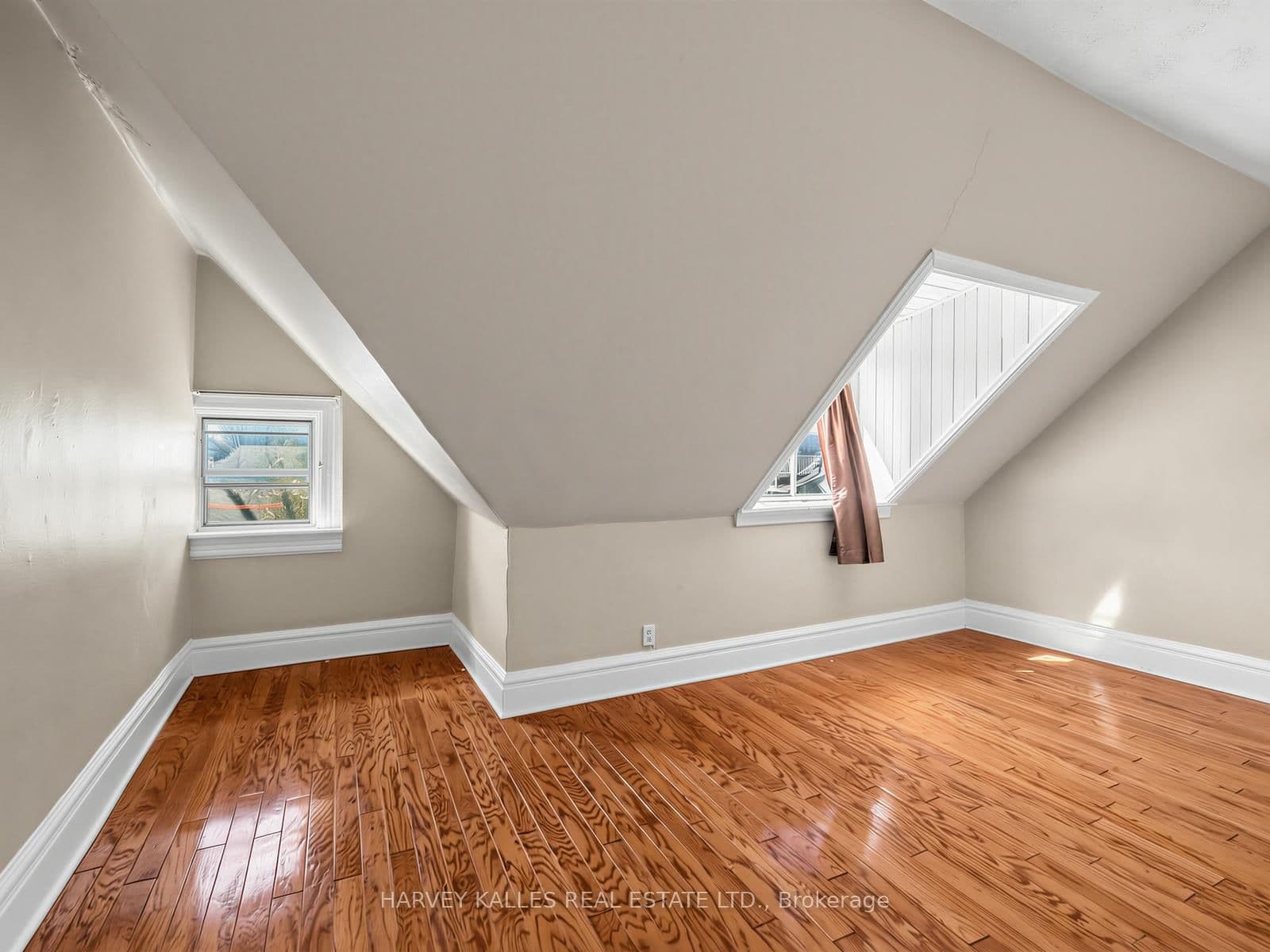 258 Harbord Street thumbnail 16