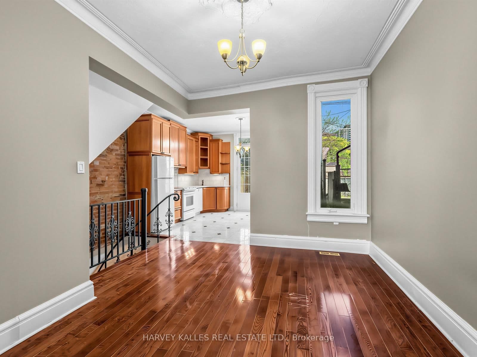 258 Harbord Street thumbnail 6