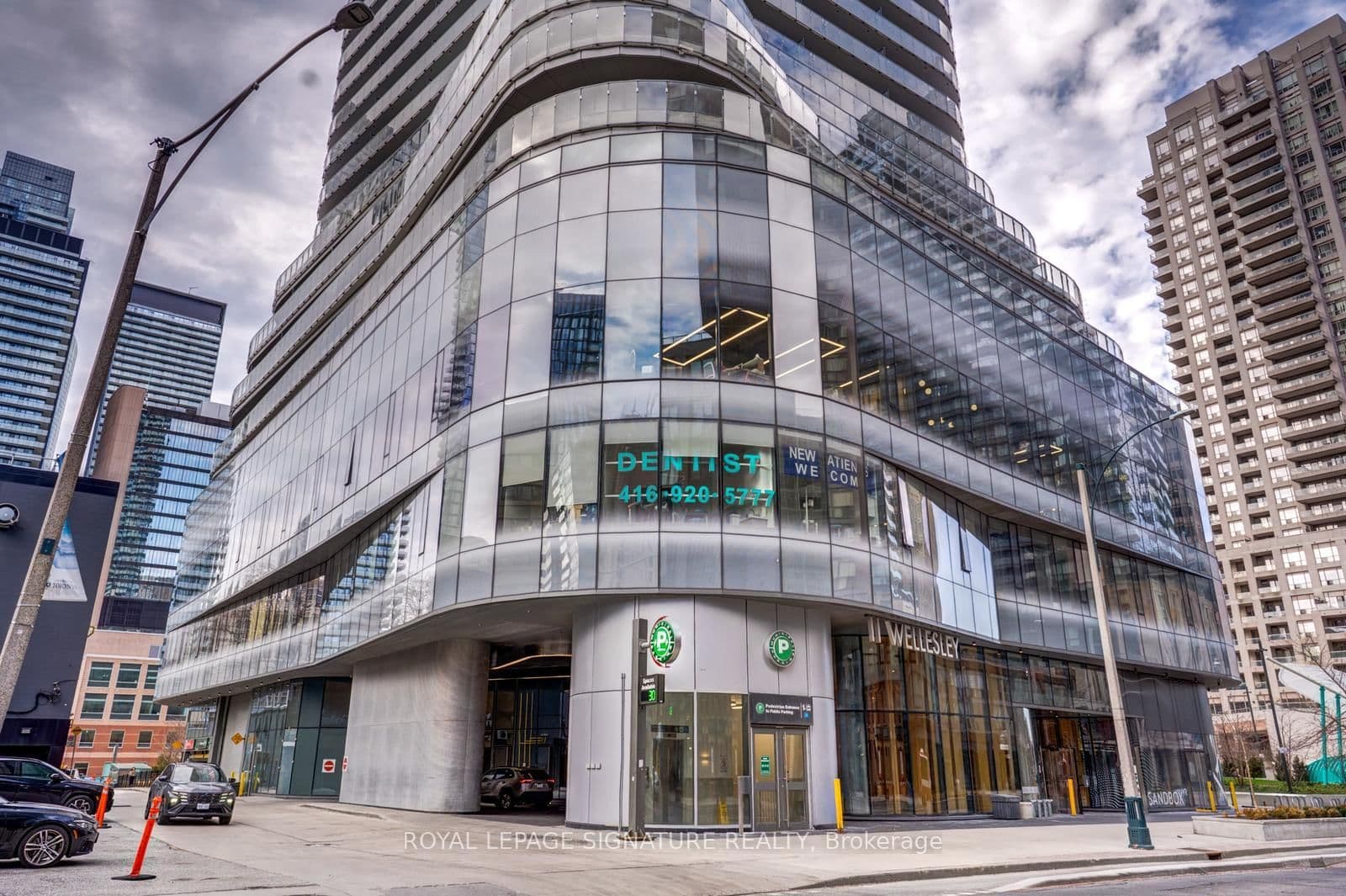 15 Wellesley Street W, Unit 223 - Image 1