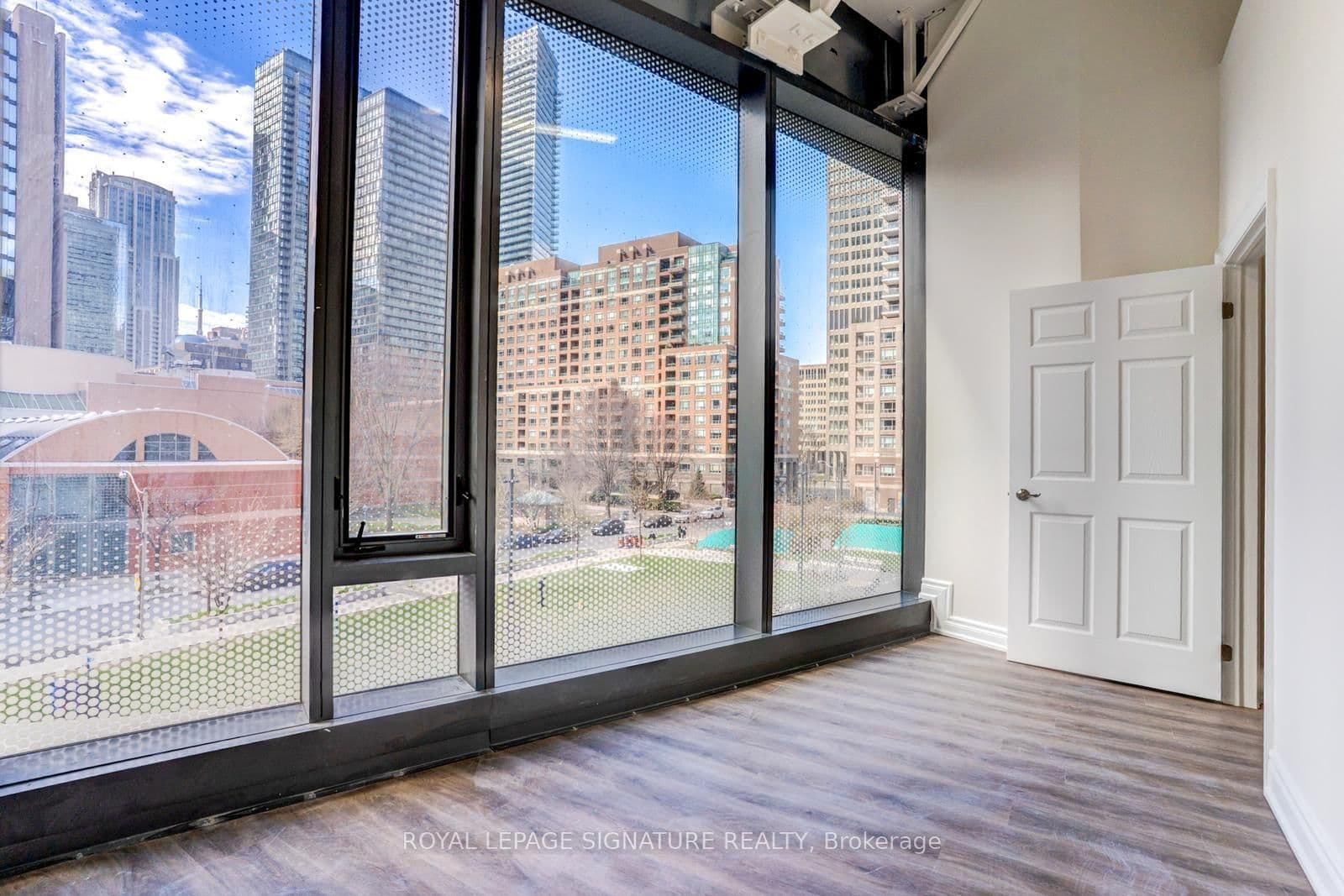15 Wellesley Street W, Unit 223 thumbnail 10