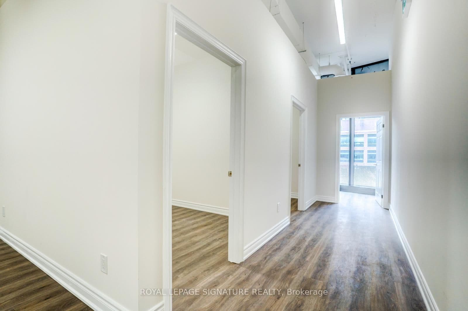 15 Wellesley Street W, Unit 223 thumbnail 7