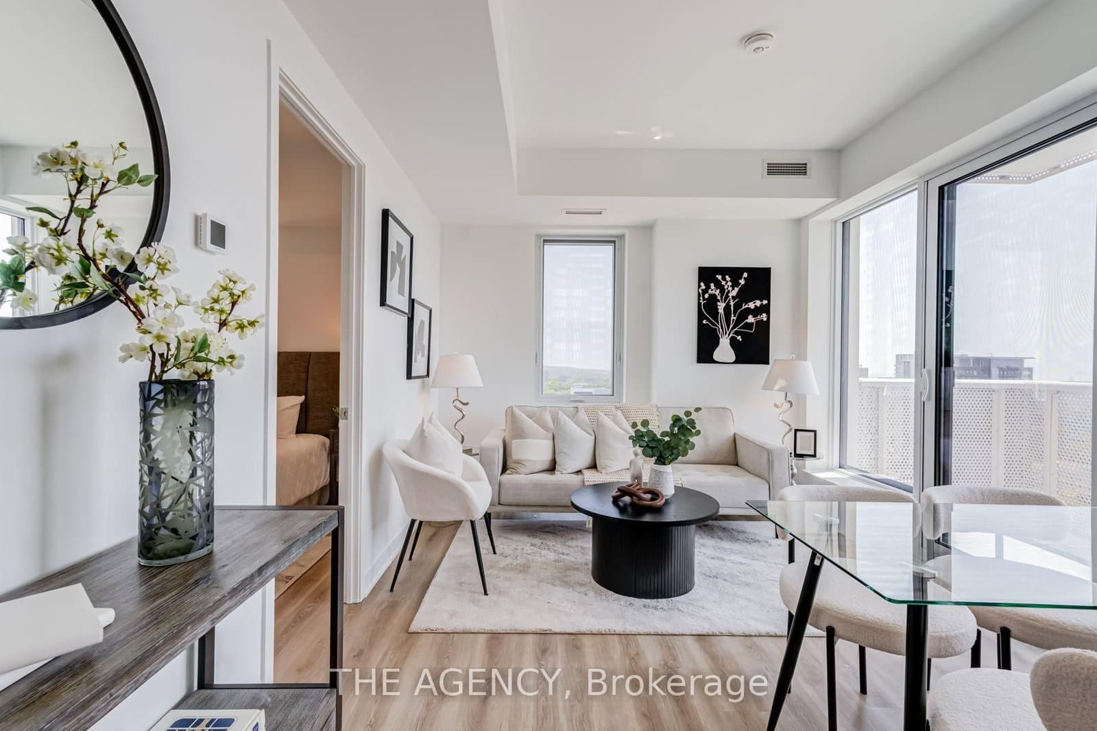 10 Oak Street, Unit 2403 - Image 1