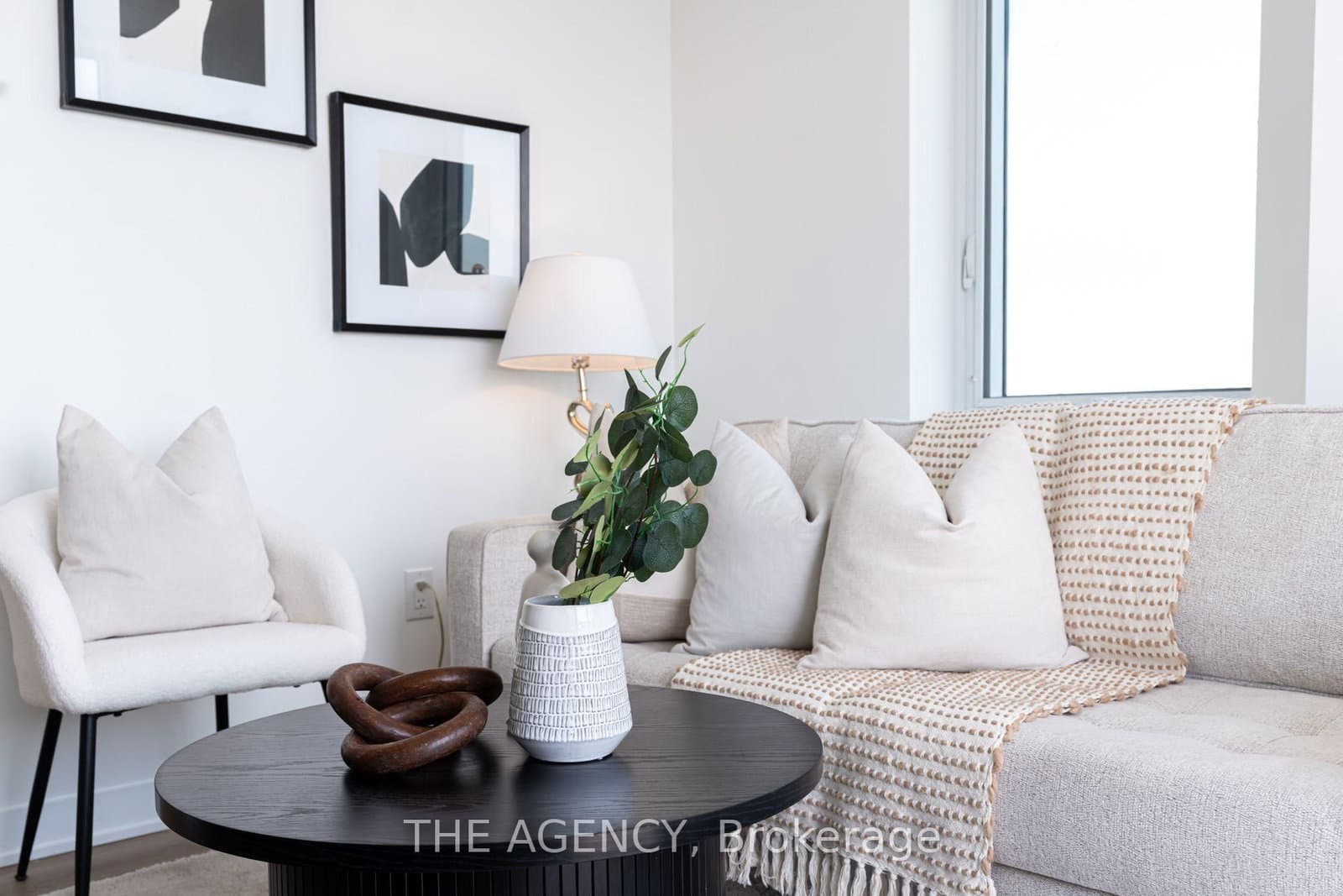 10 Oak Street, Unit 2403 thumbnail 6