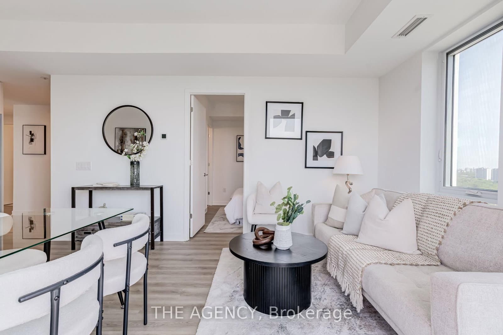 10 Oak Street, Unit 2403 thumbnail 7