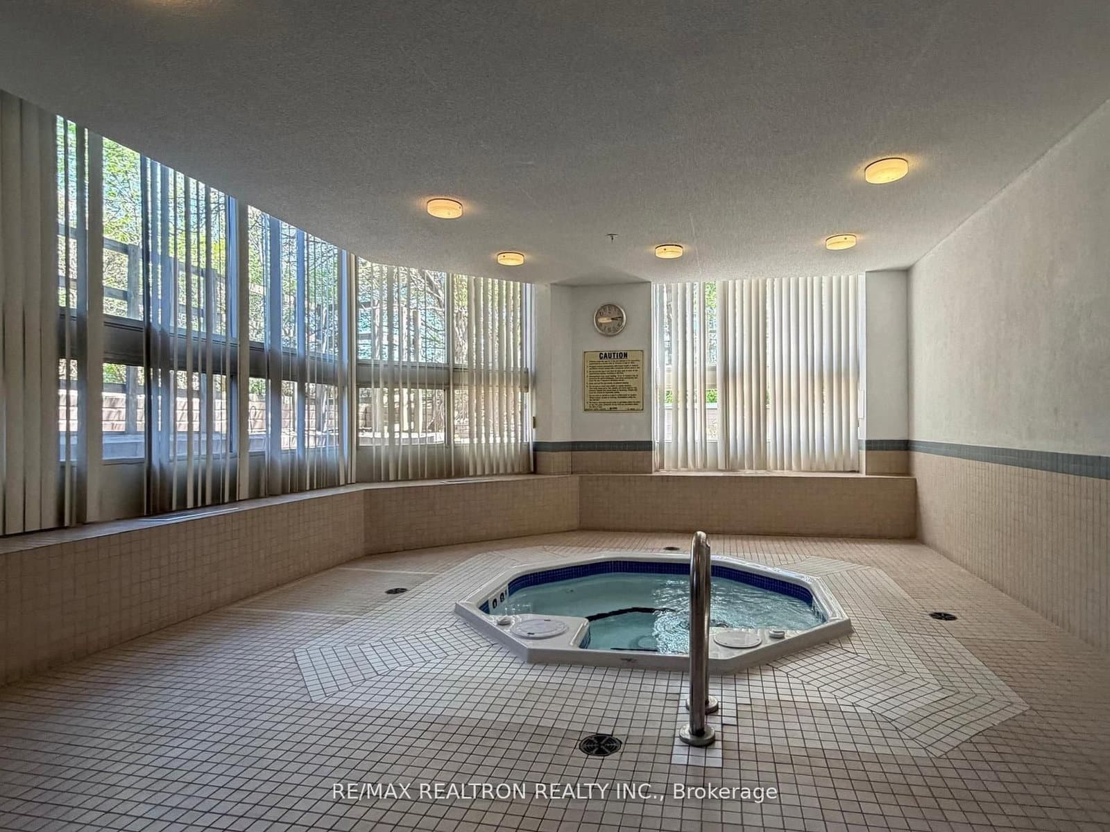 5 Kenneth Avenue, Unit 1208 thumbnail 28