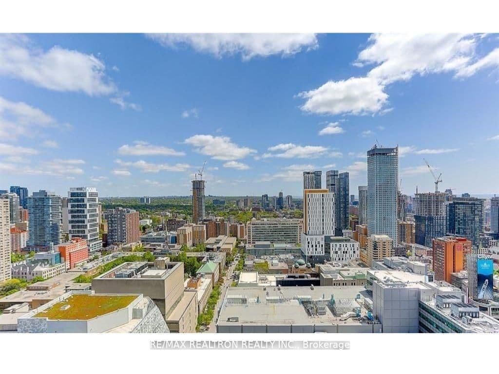20 Edward Street, Unit 2422 thumbnail 10
