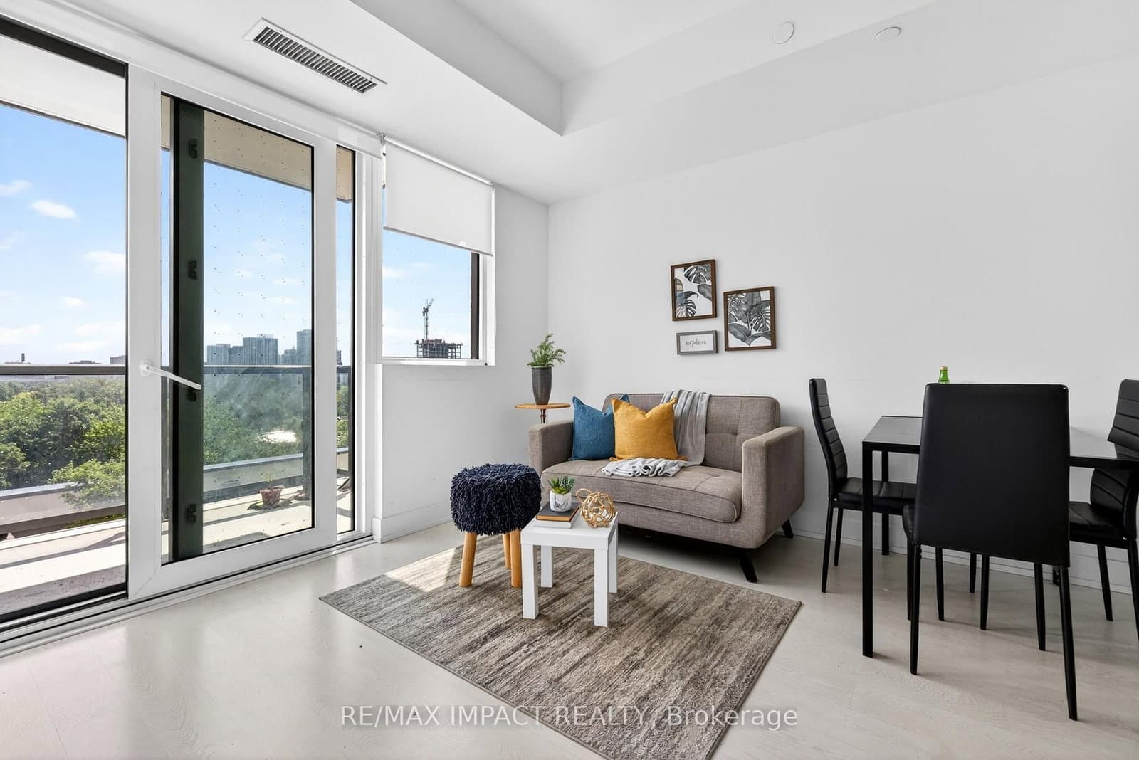 308 Jarvis Street, Unit 813 thumbnail 11