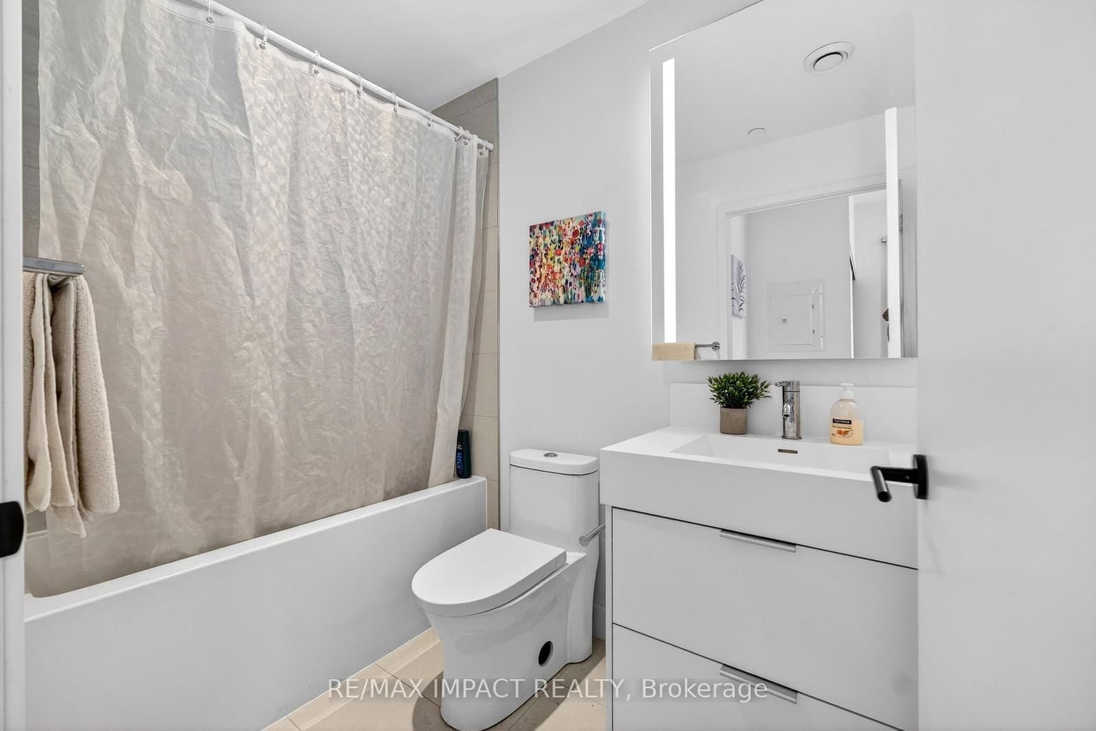 308 Jarvis Street, Unit 813 thumbnail 15