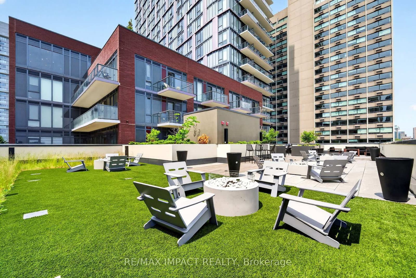 308 Jarvis Street, Unit 813 thumbnail 41