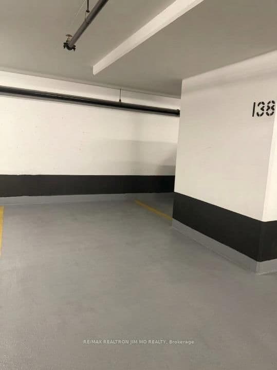11 Wellesley Street W, Unit C138 thumbnail 2
