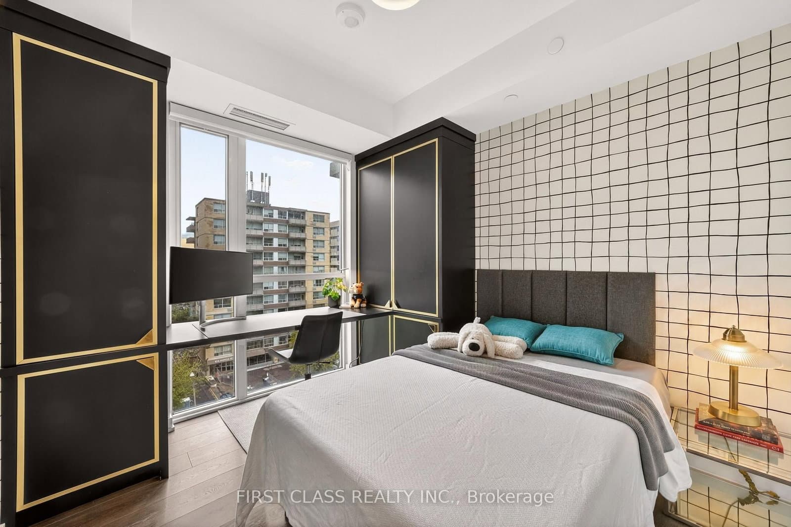 609 Avenue Road, Unit 707 thumbnail 18