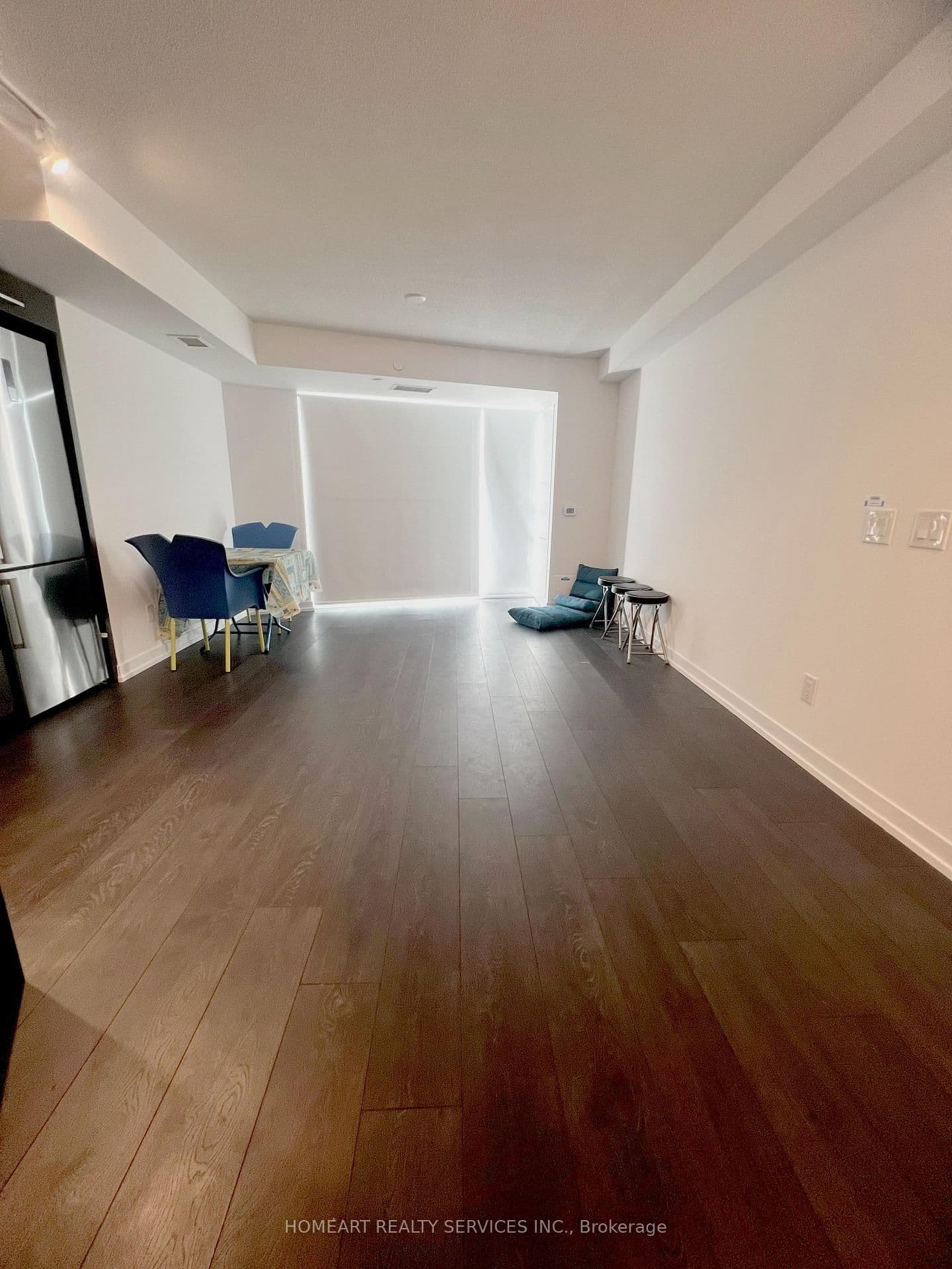 219 Dundas Street E, Unit 801 thumbnail 19