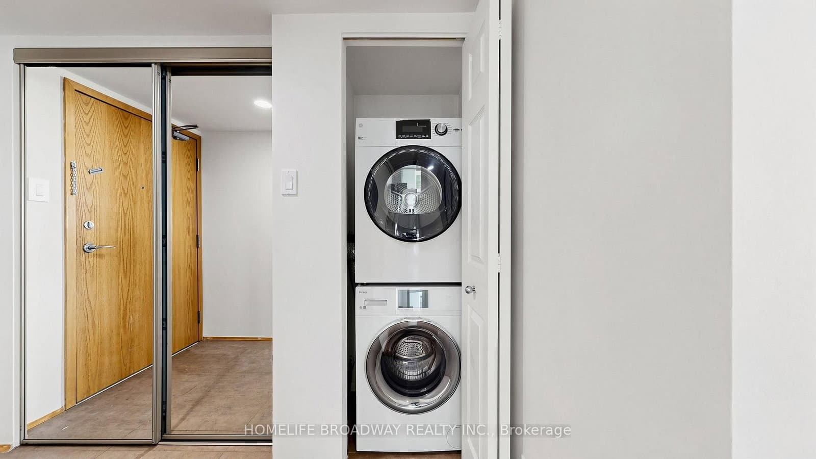 77 Harbour Square, Unit 3507 thumbnail 29