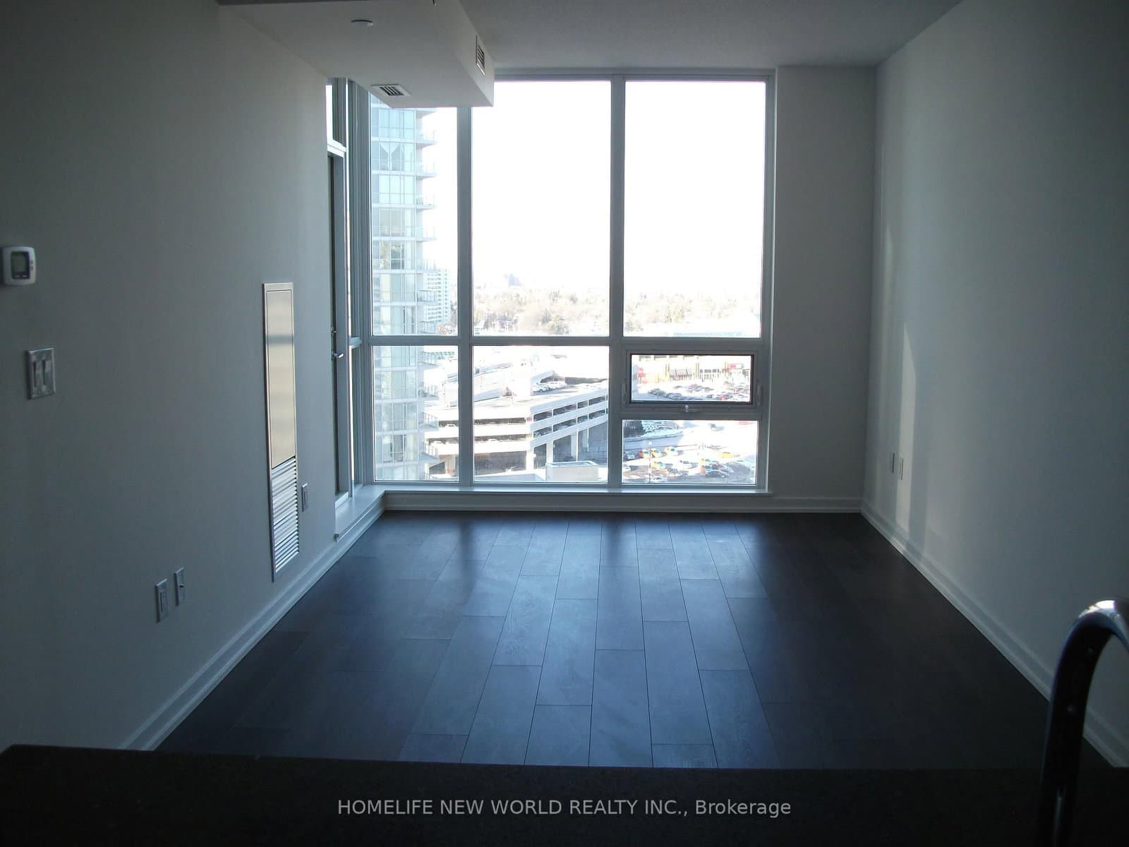 62 Forest Manor Road, Unit 1302 thumbnail 2