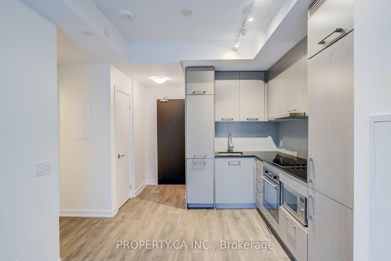 87 Peter Street, Unit 3715 thumbnail 5