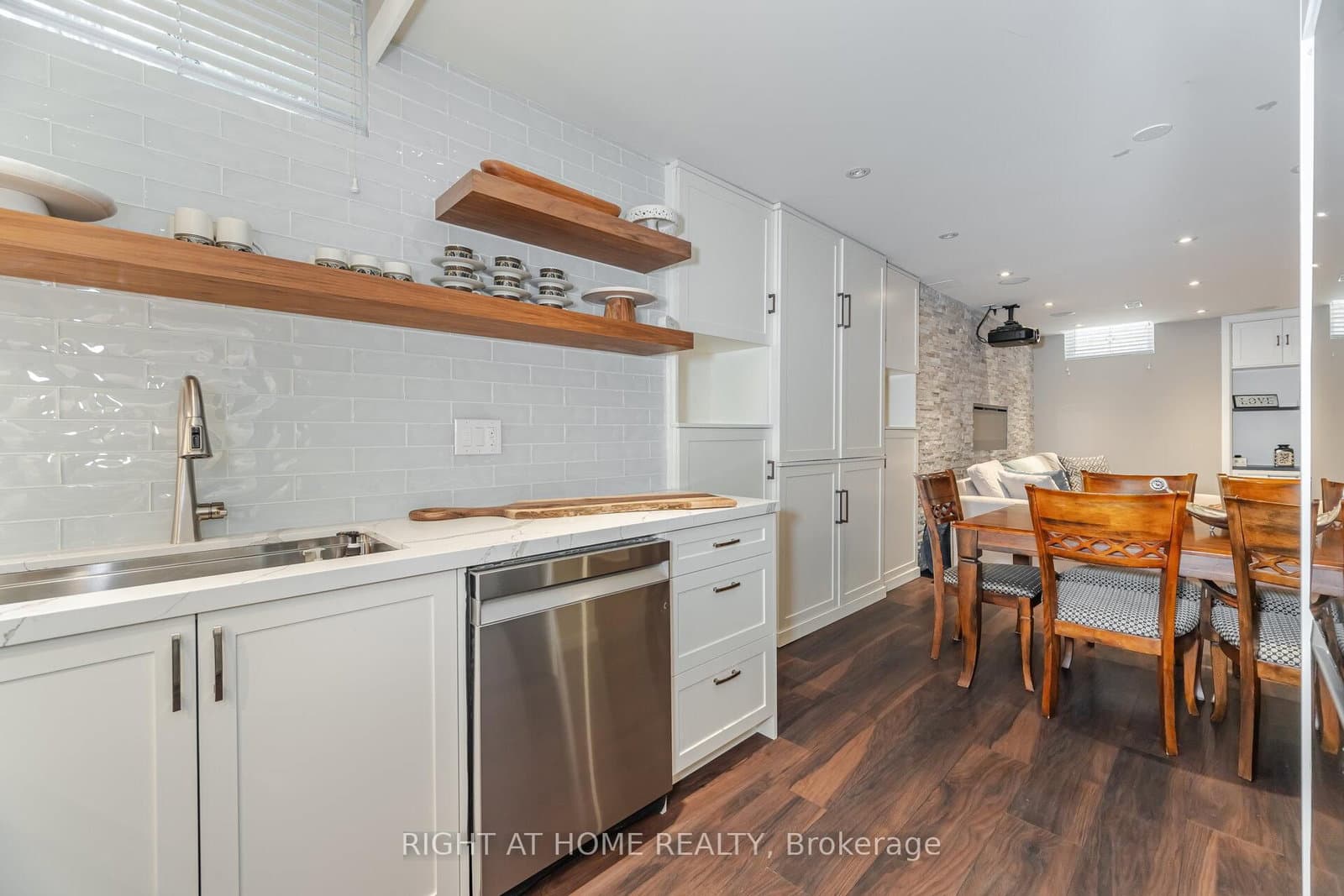58 Johnston Avenue thumbnail 44