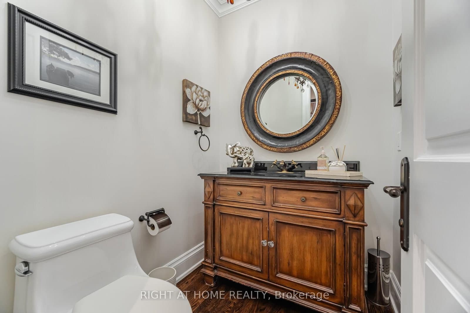 58 Johnston Avenue thumbnail 9