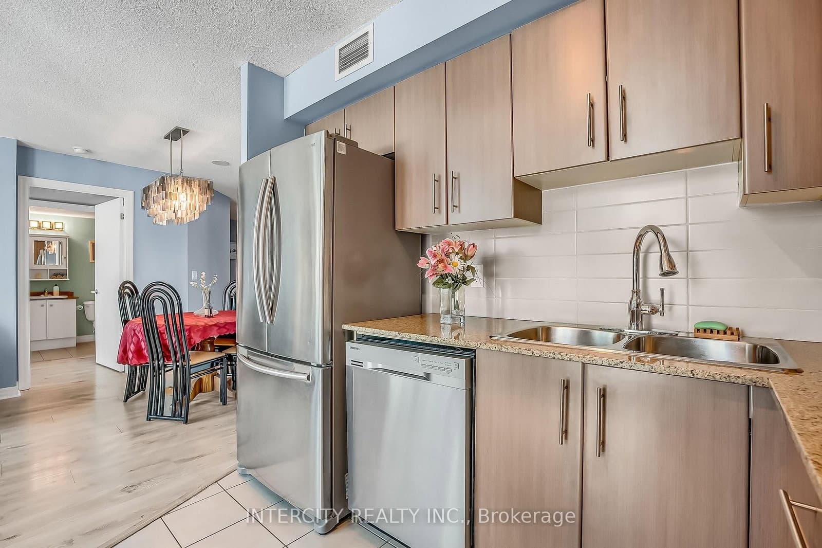 12 Yonge Street, Unit 1010 thumbnail 19