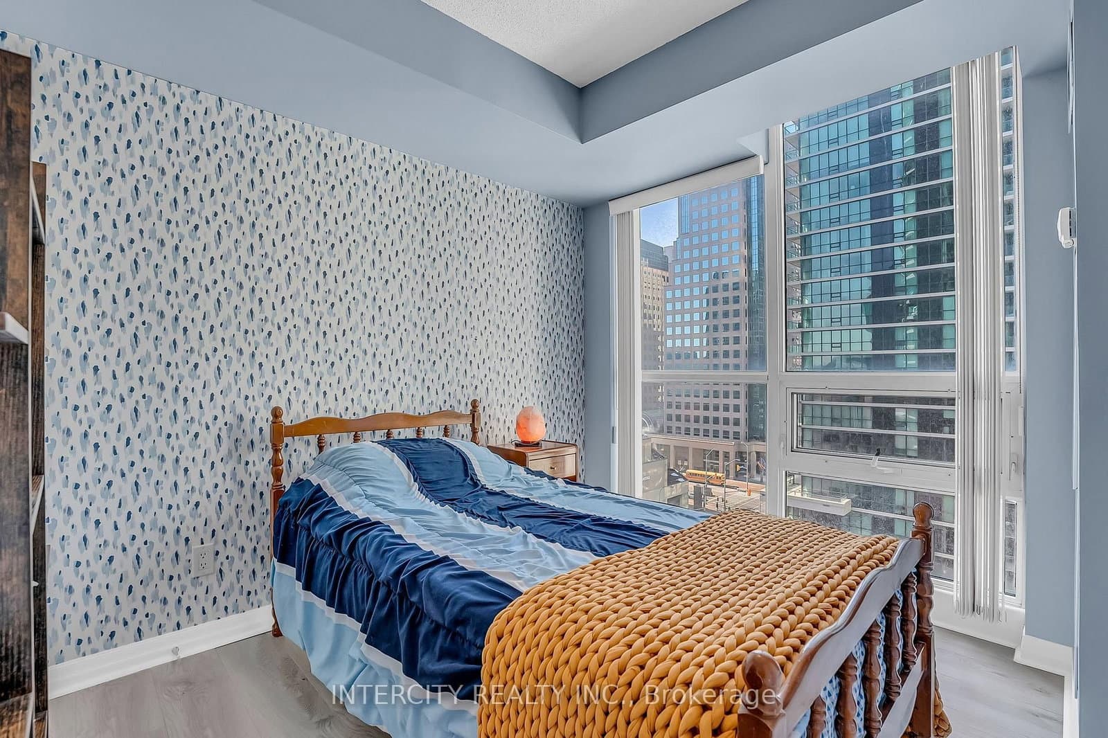 12 Yonge Street, Unit 1010 thumbnail 27