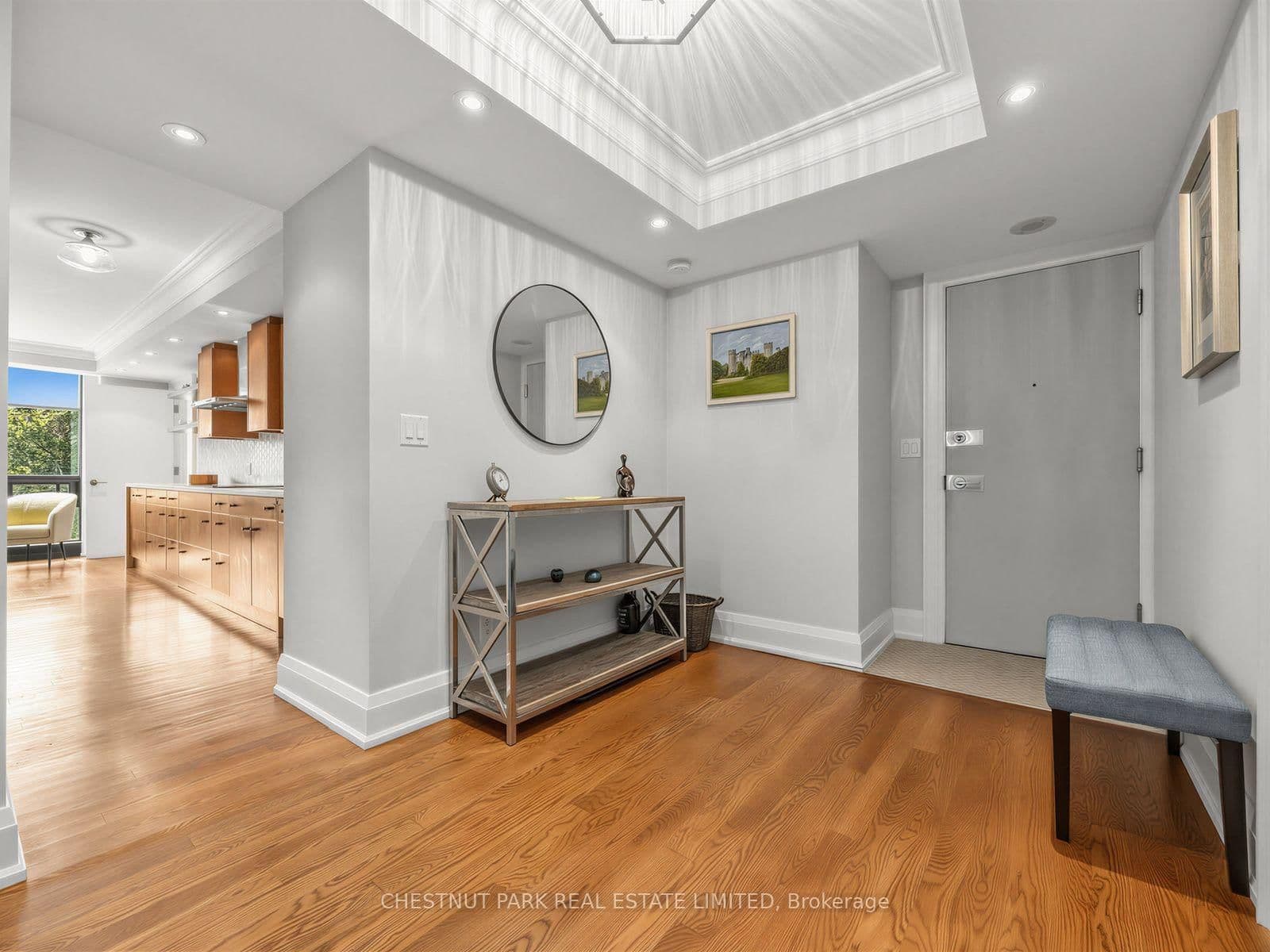 625 Avenue Road, Unit 304 thumbnail 3