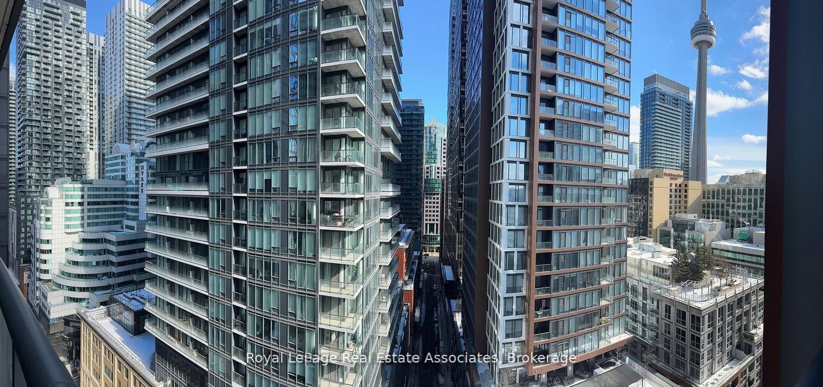 88 Blue Jays Way, Unit 1604 thumbnail 10