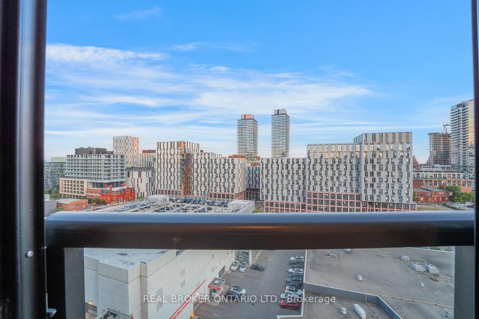 28 Eastern Avenue, Unit LPH16 thumbnail 17