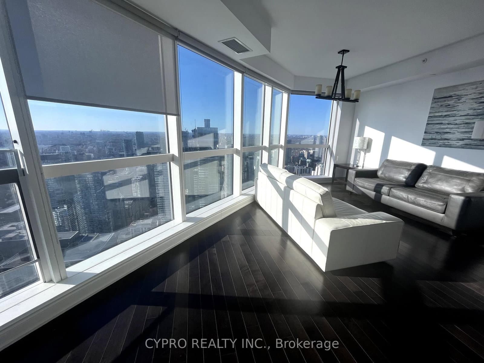 388 Yonge Street, Unit 6516 thumbnail 9