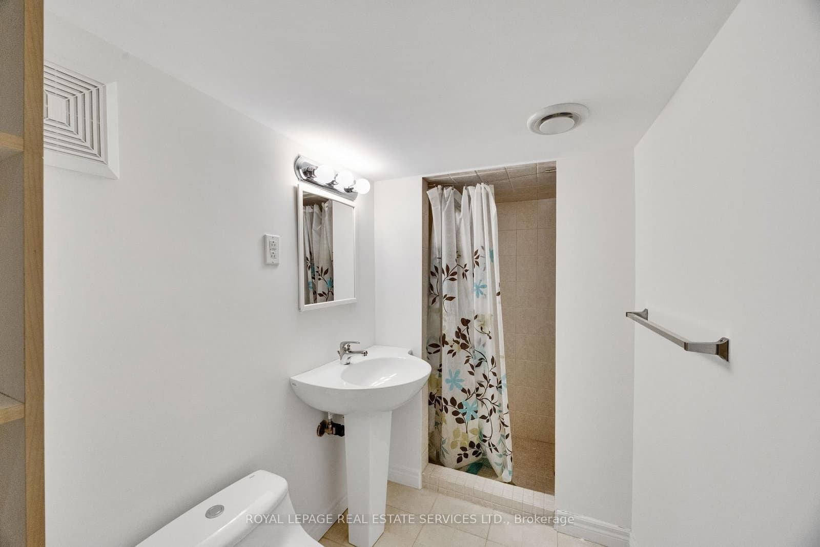37 Johnston Avenue thumbnail 35