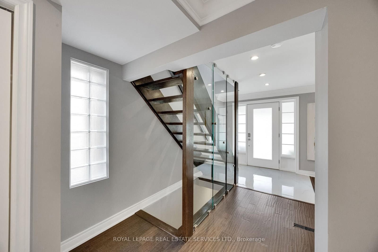 37 Johnston Avenue thumbnail 4