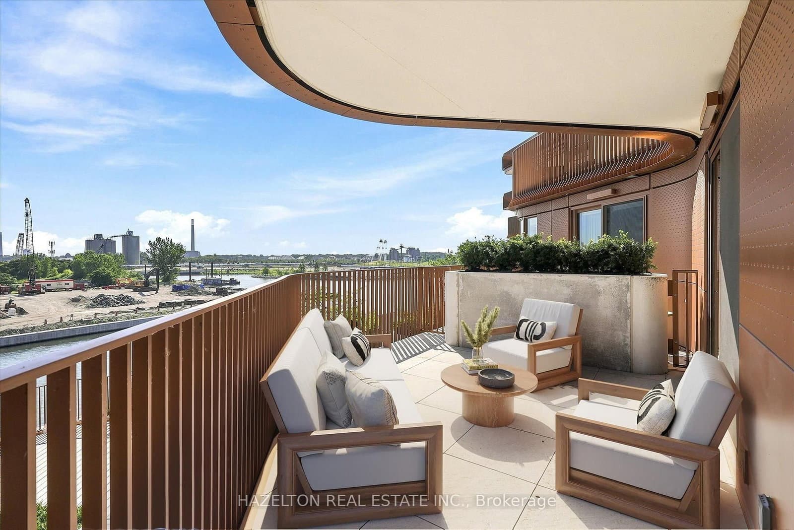 155 Merchants Wharf, Unit 304 thumbnail 24