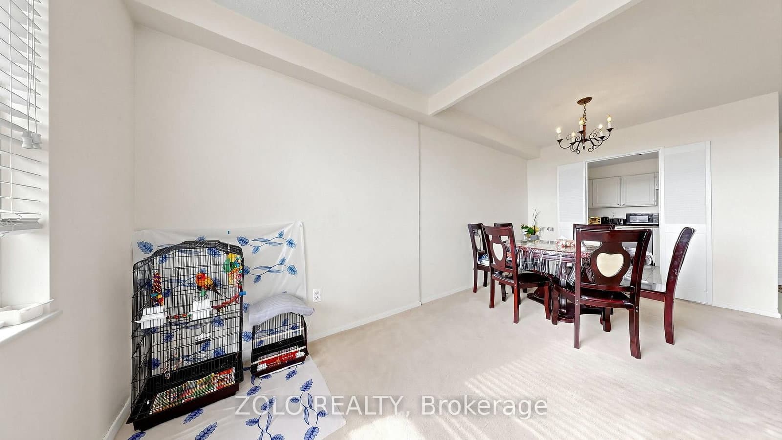 20 Edgecliff Golfway, Unit 915 thumbnail 13