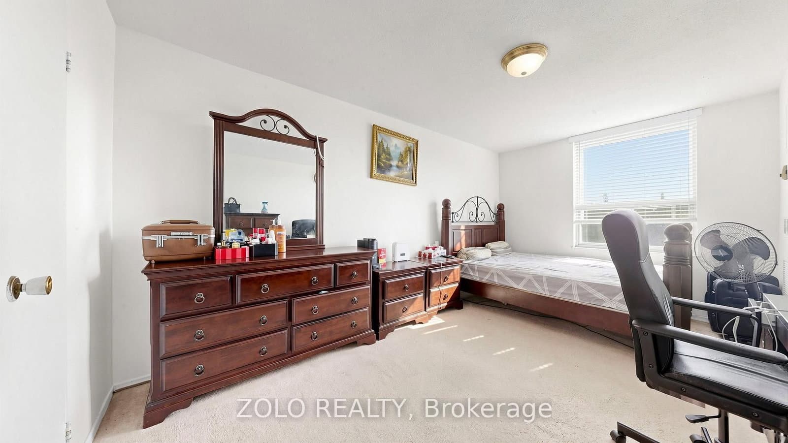20 Edgecliff Golfway, Unit 915 thumbnail 22