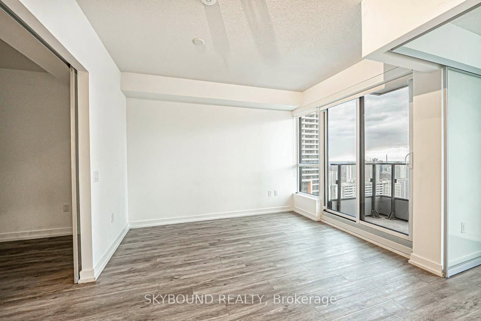 395 Bloor Street E, Unit 2901 thumbnail 13