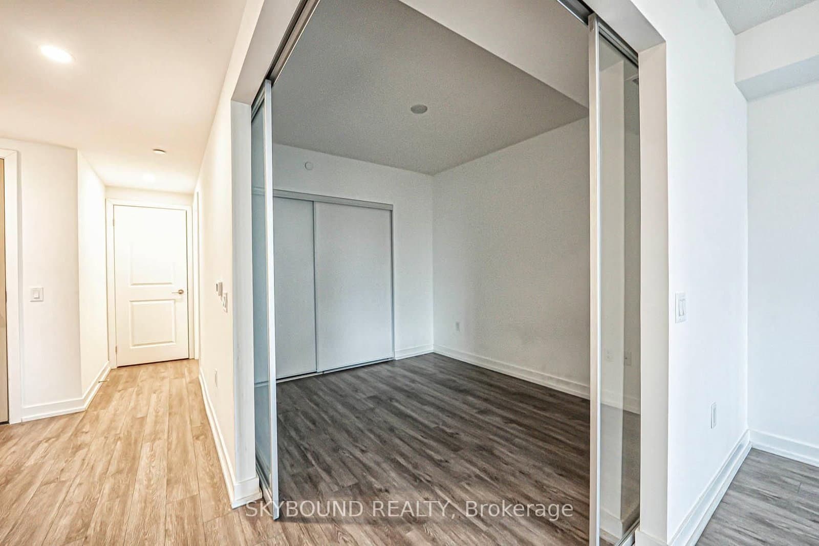 395 Bloor Street E, Unit 2901 thumbnail 14