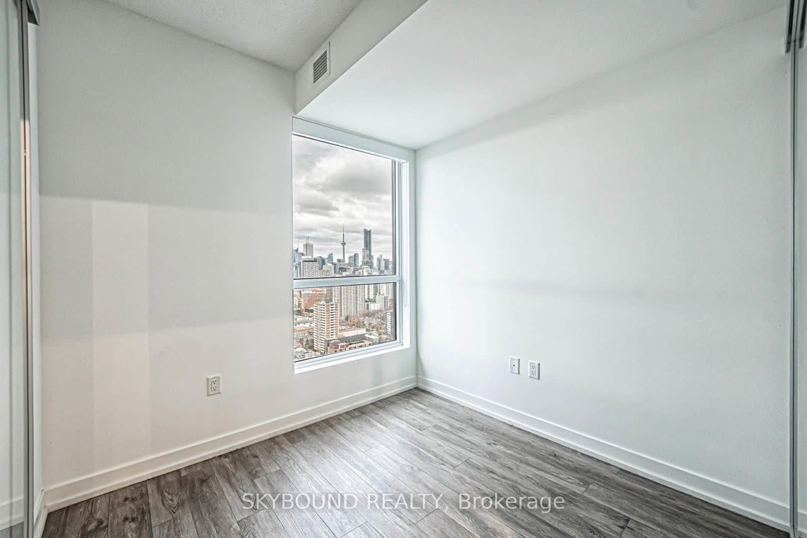 395 Bloor Street E, Unit 2901 thumbnail 18