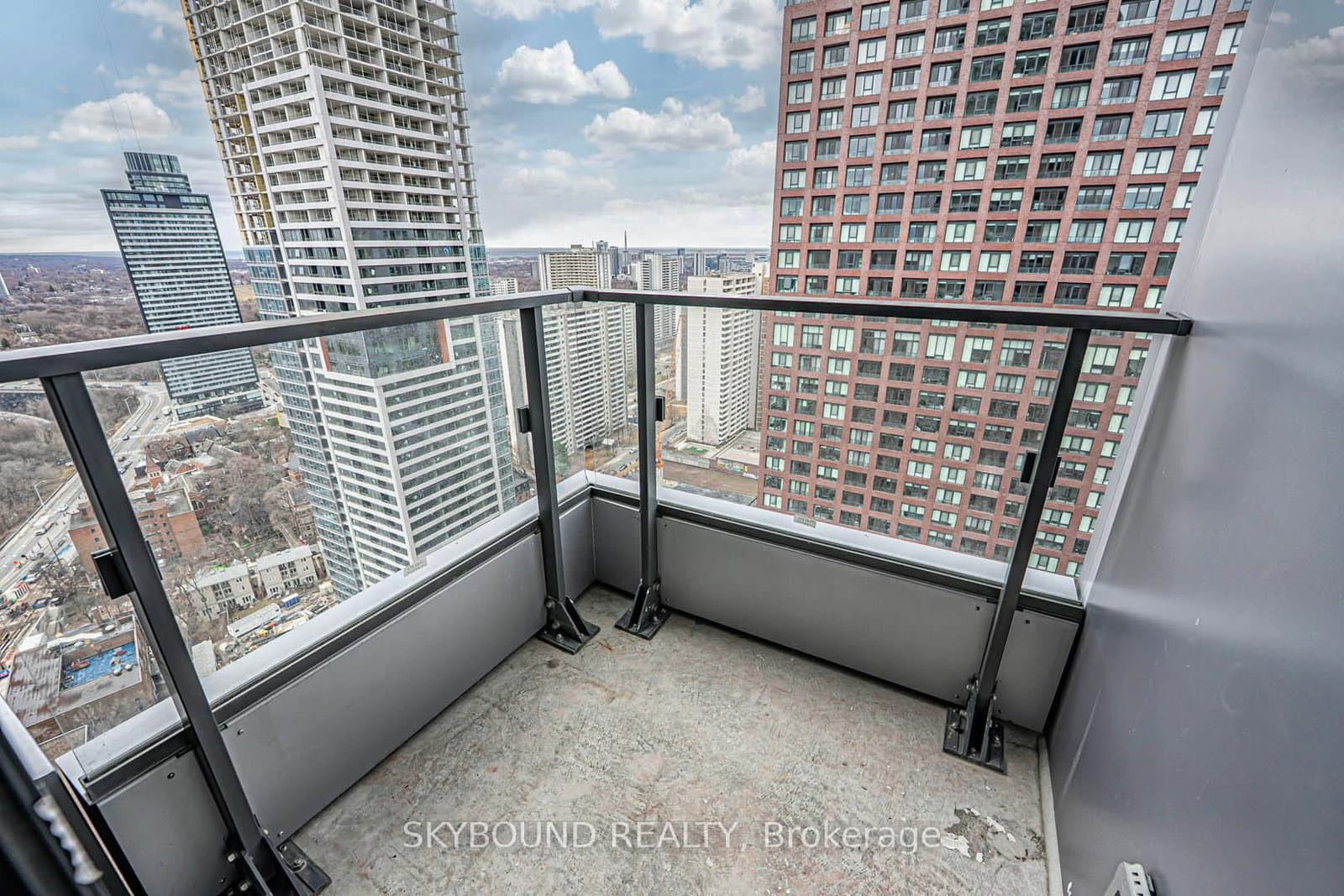 395 Bloor Street E, Unit 2901 thumbnail 24