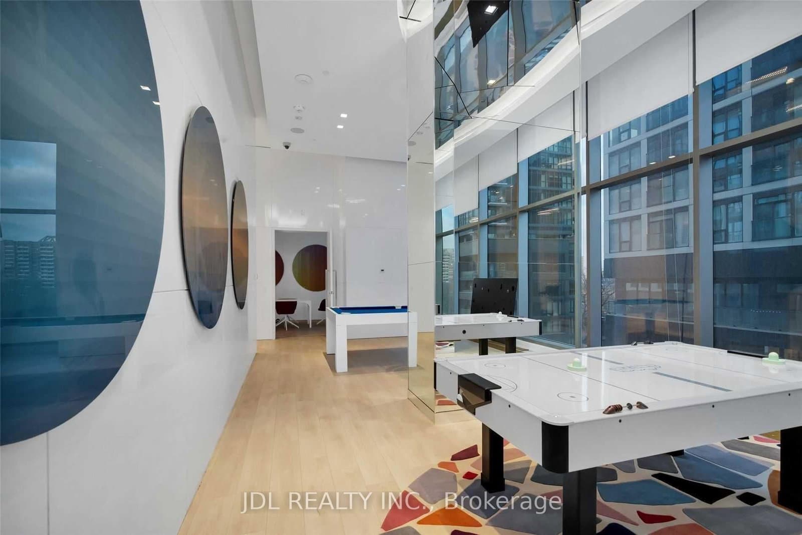 251 JARVIS Street, Unit 1232 thumbnail 12