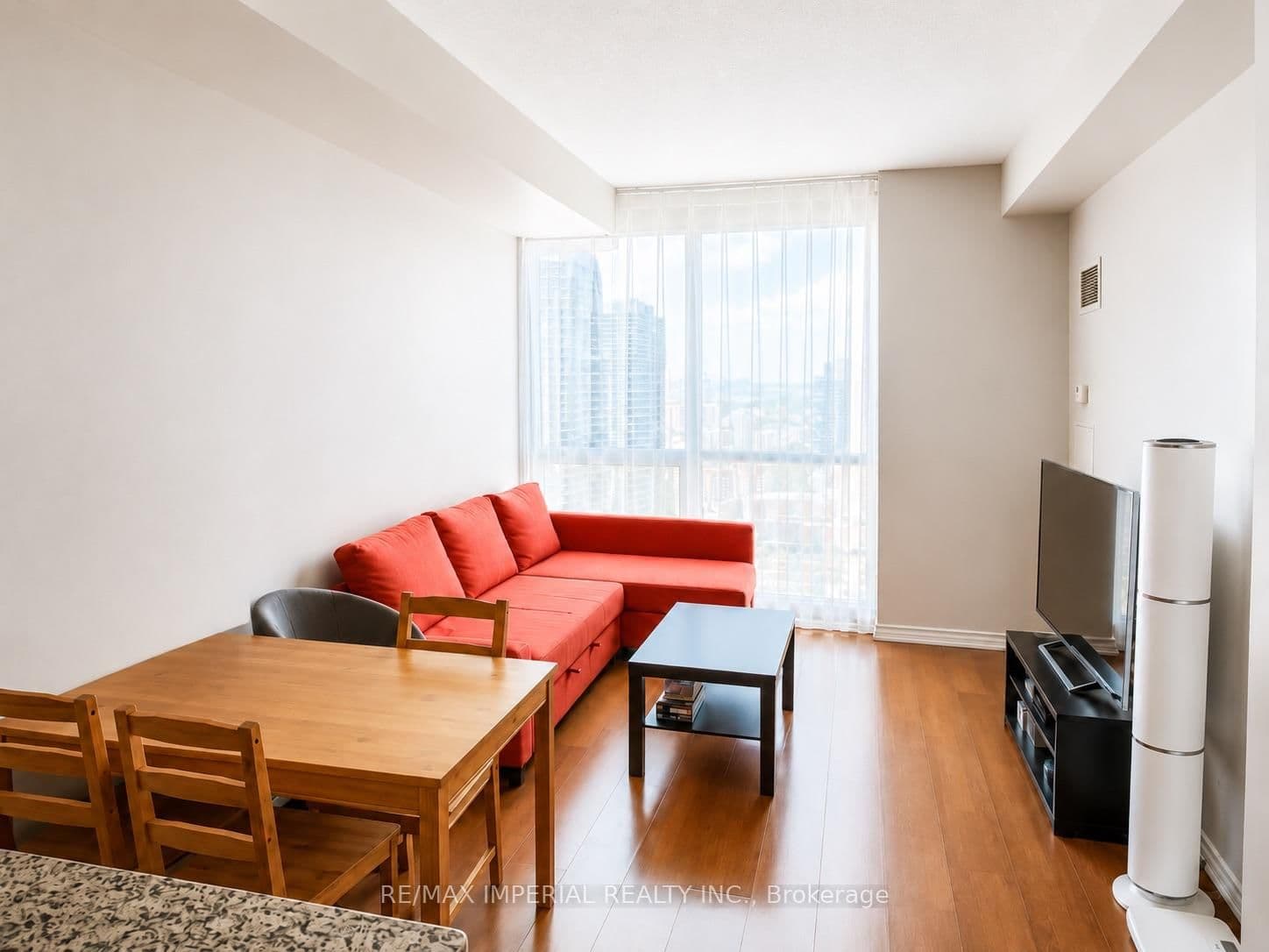 761 Bay Street, Unit 3304 thumbnail 2