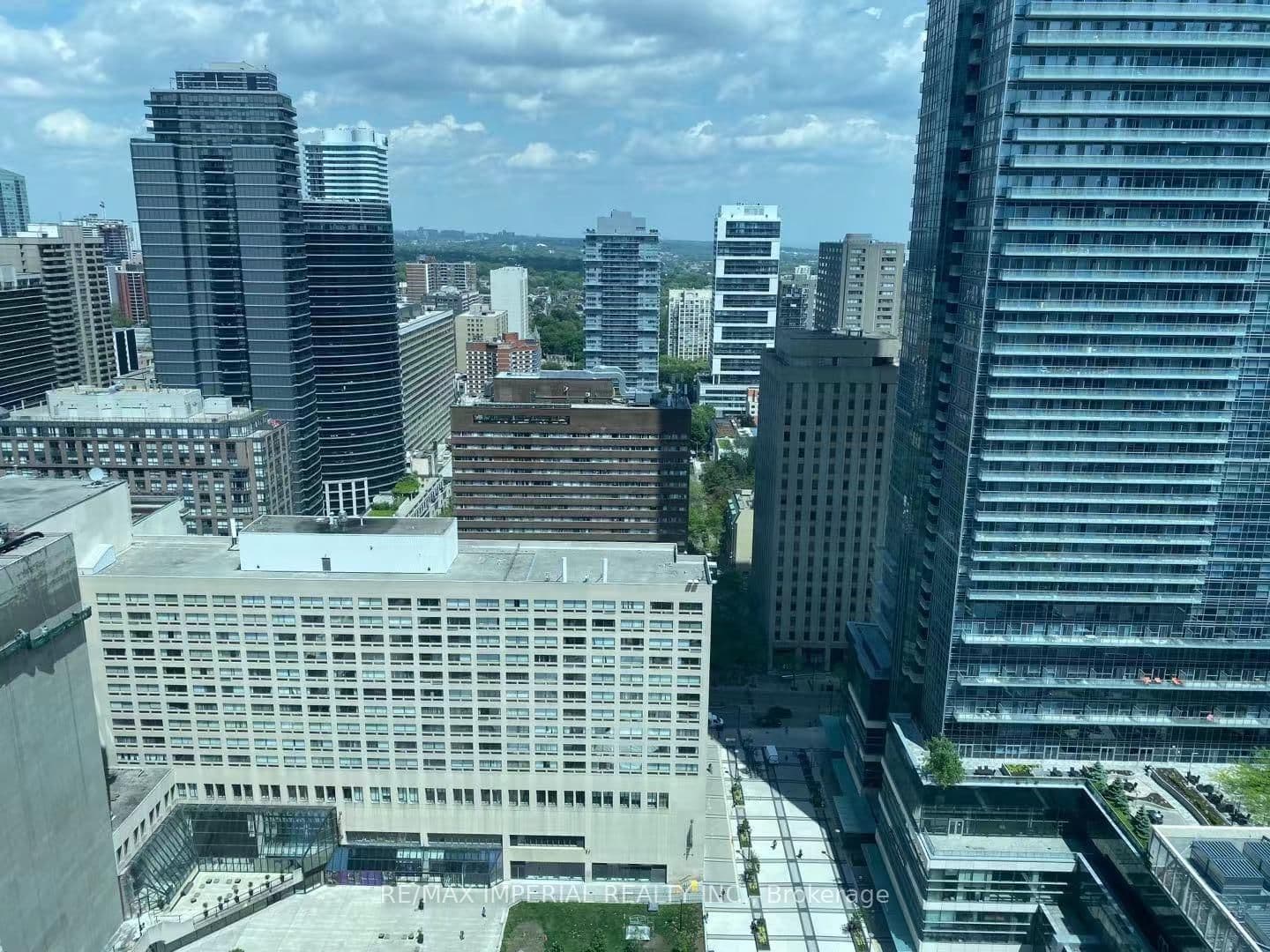 761 Bay Street, Unit 3304 thumbnail 9