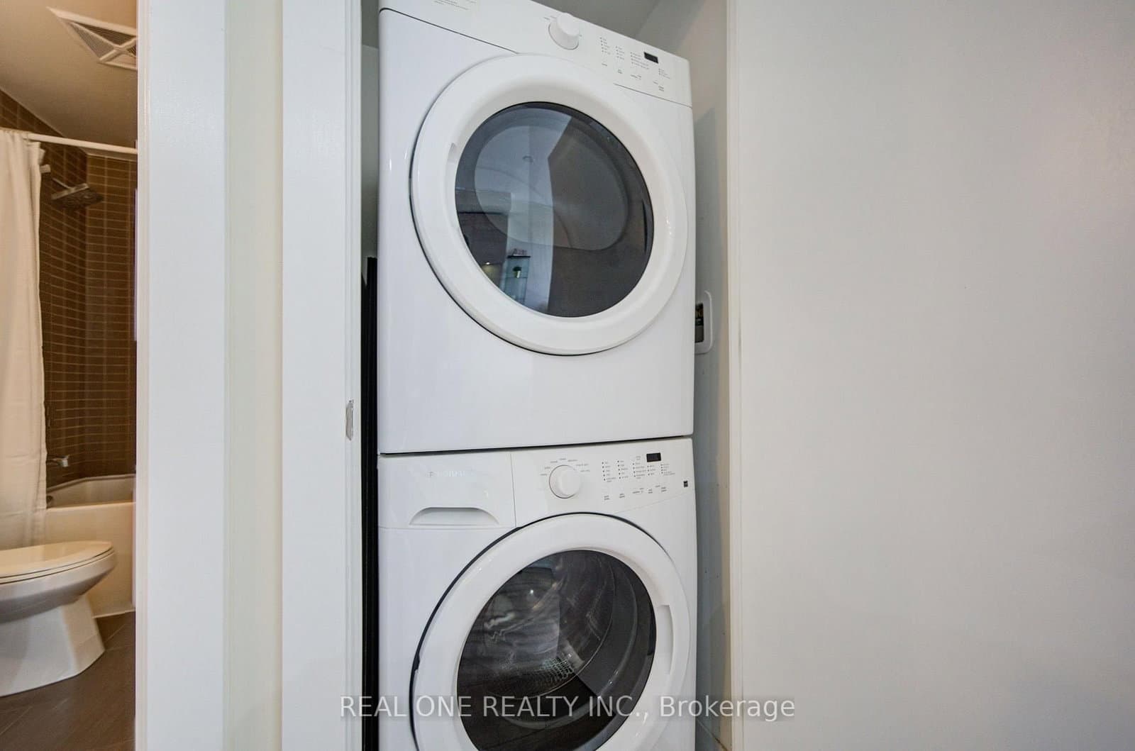200 Bloor Street W, Unit 1808 thumbnail 22