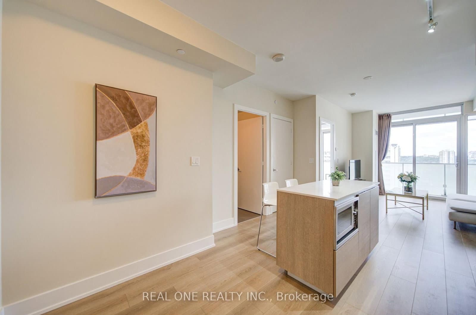 200 Bloor Street W, Unit 1808 thumbnail 7
