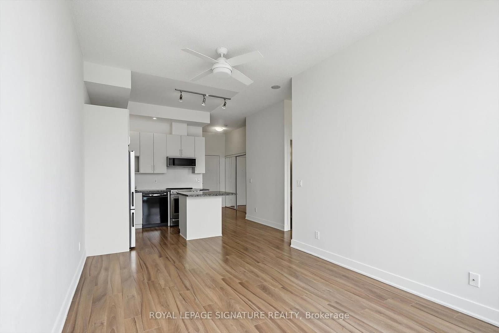 28 Linden Street, Unit PH7 thumbnail 18