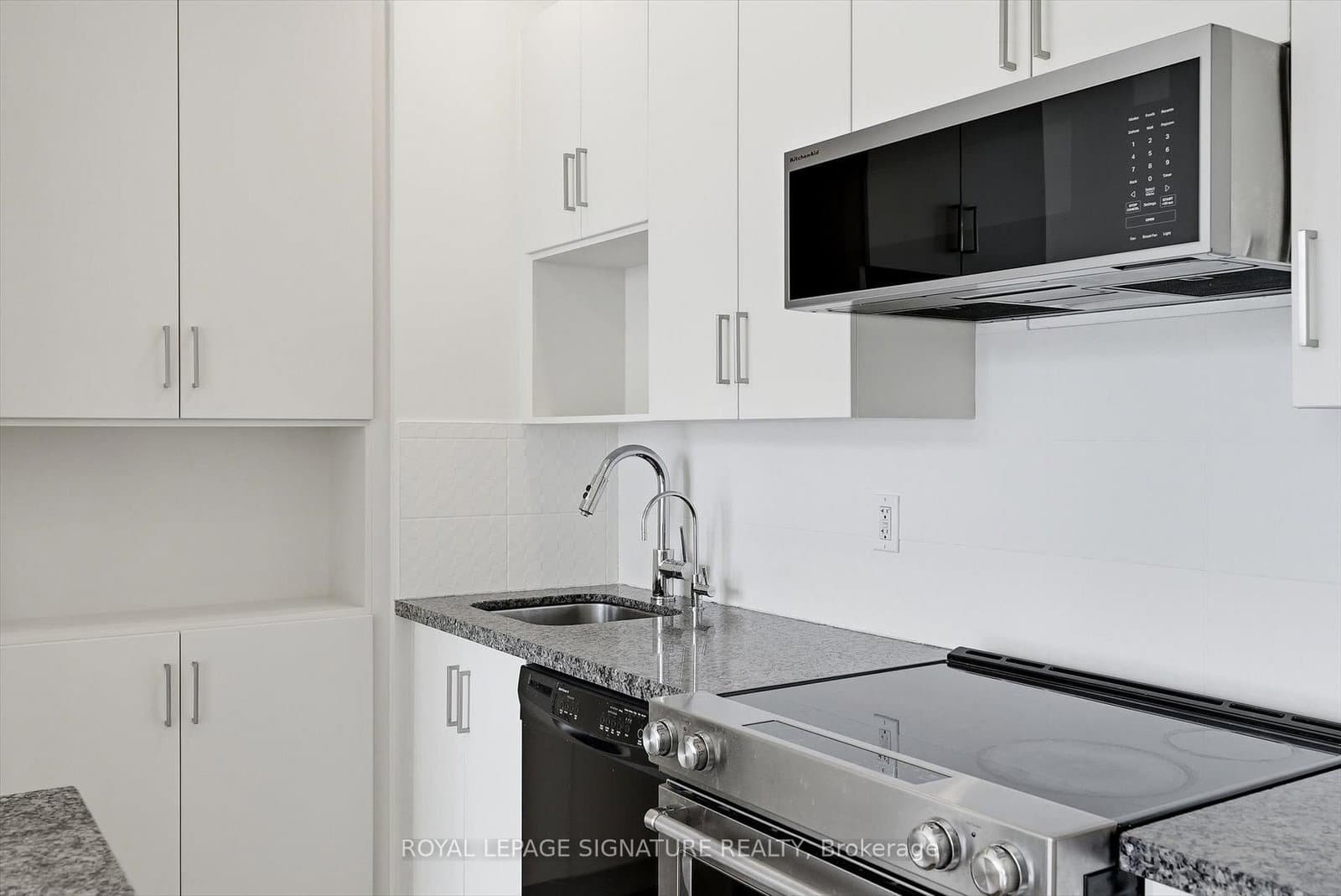 28 Linden Street, Unit PH7 thumbnail 22