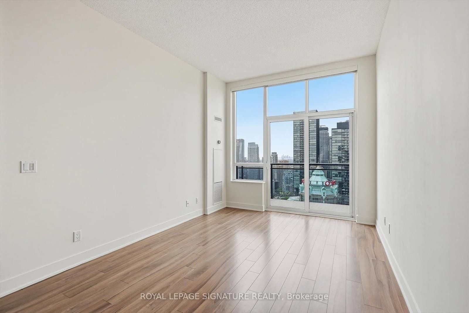 28 Linden Street, Unit PH7 thumbnail 6