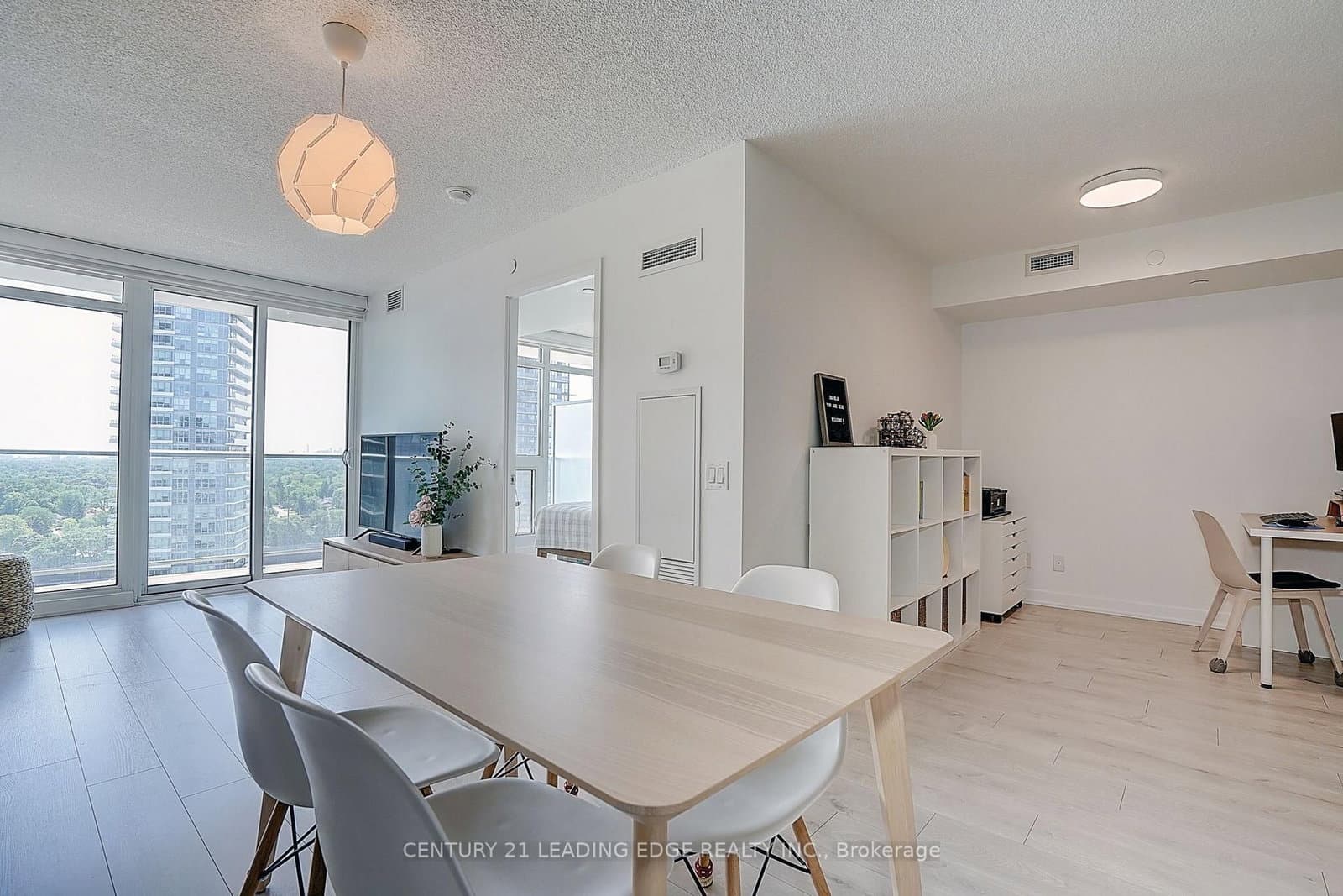 72 Esther Shiner Boulevard, Unit 2102 thumbnail 24