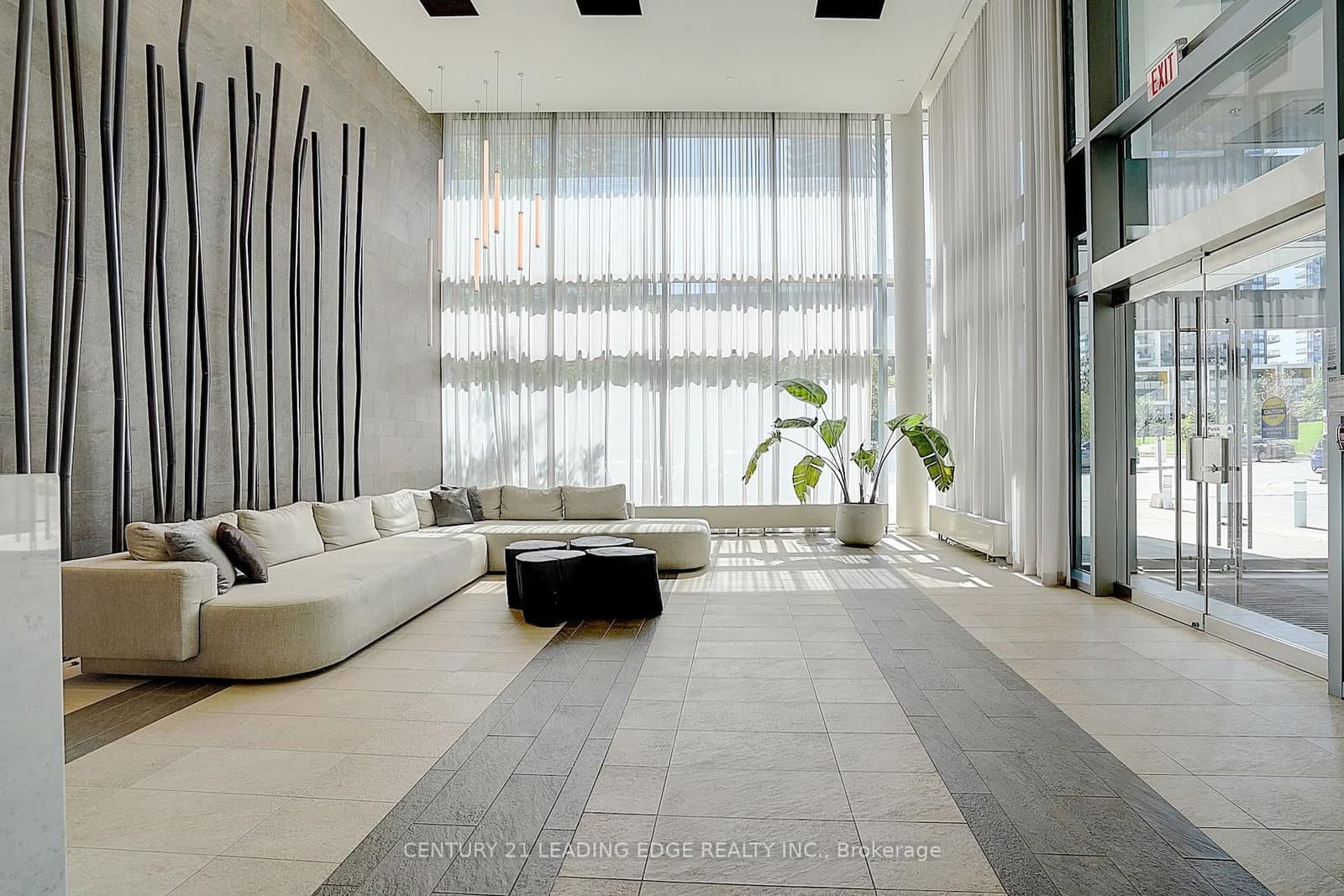 72 Esther Shiner Boulevard, Unit 2102 thumbnail 5