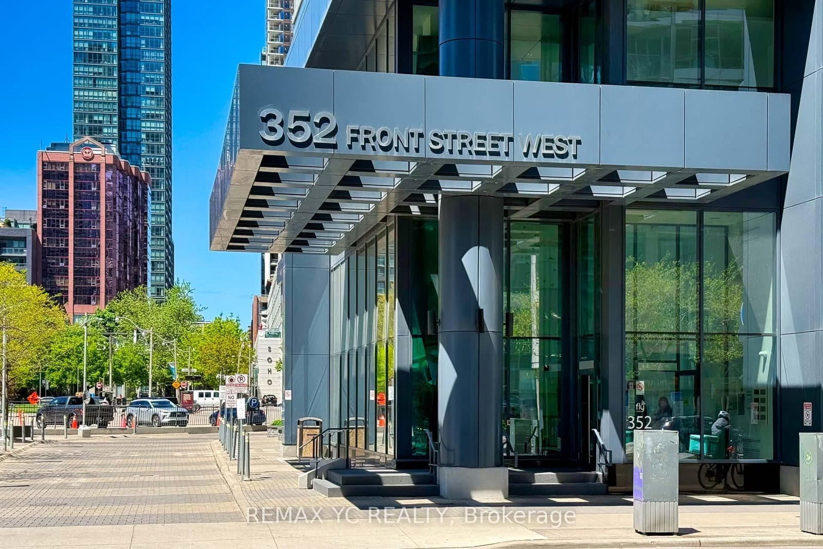 352 Front Street W, Unit PH09 thumbnail 40