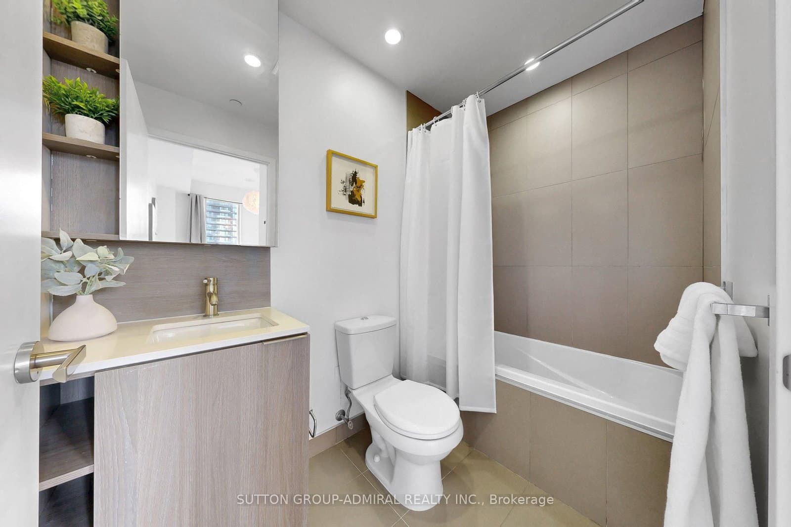 170 Sumach Street, Unit 907 thumbnail 12