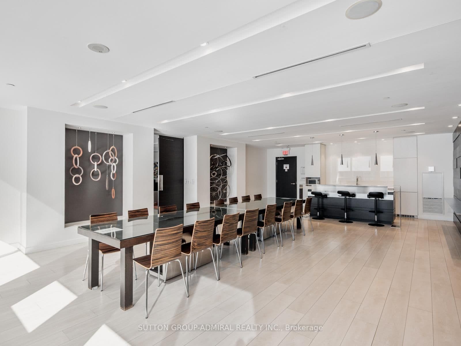 170 Sumach Street, Unit 907 thumbnail 32